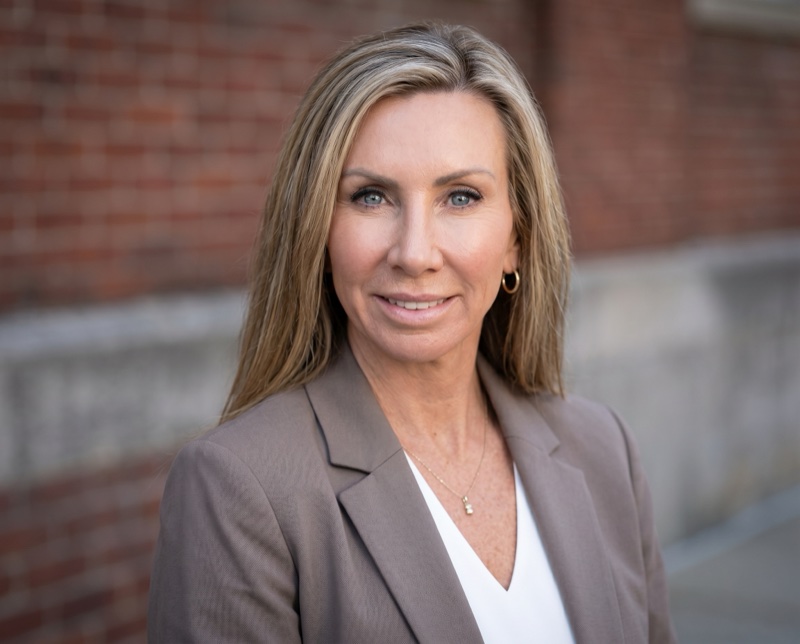 Lisa Hughes-Dykstra